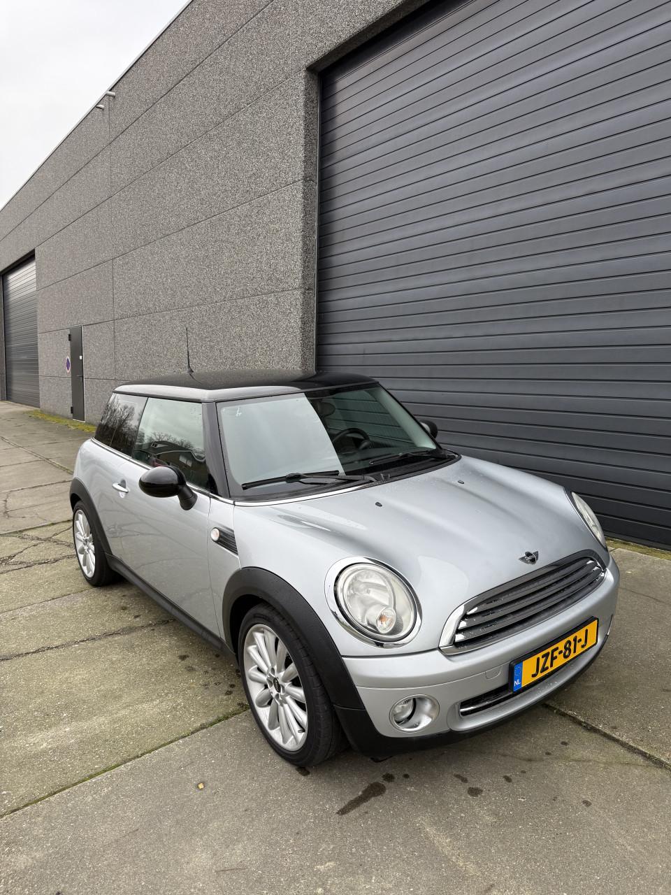 Mini Cooper 1.6 Automaat 114DKM 2008