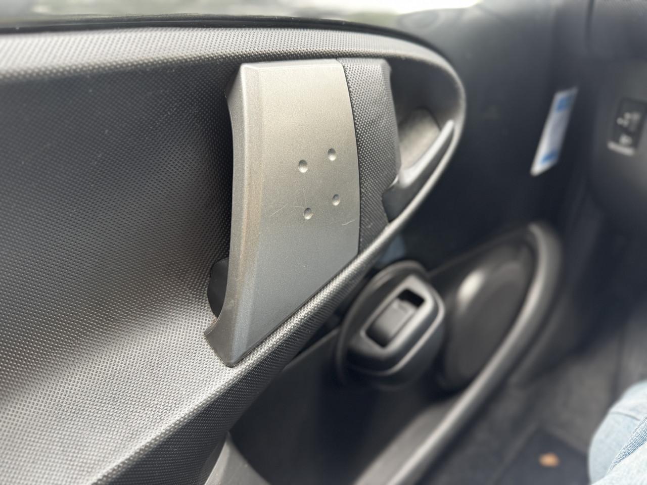 Peugeot 107 1.0 Première | Airco | jaar APK | 3m garantie | Wegenbel. €22/m