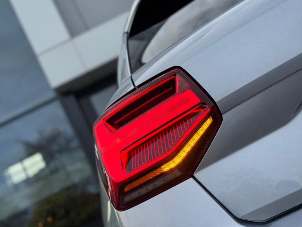 Audi Q2 35 tfsi s-line * virtual cockpit * keyless * matrix led