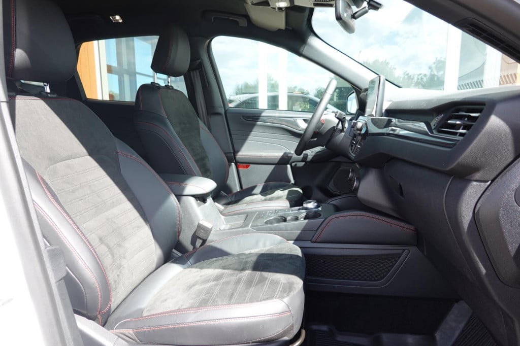 Ford Kuga 2.5 phev st-line