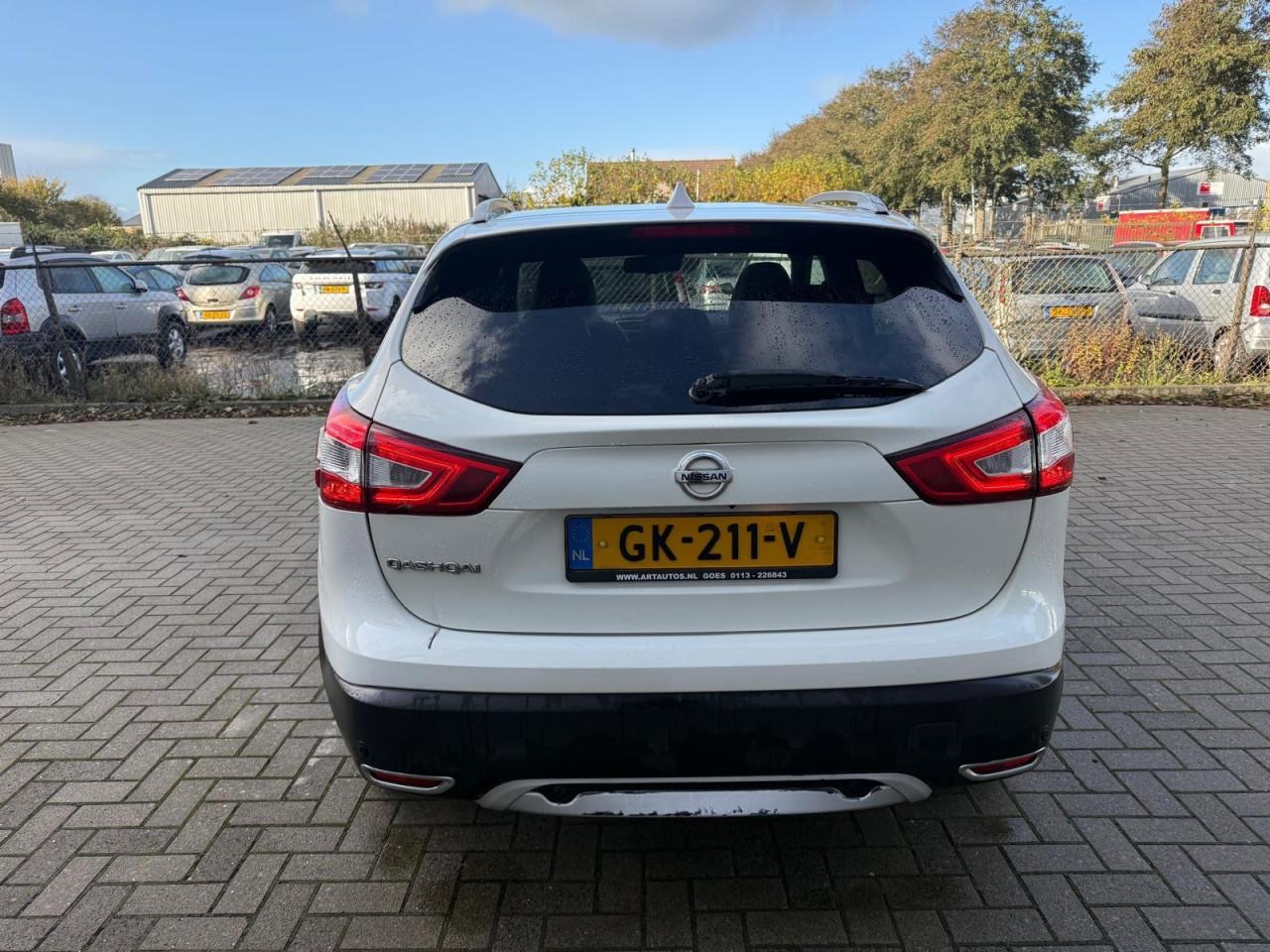 Nissan Qashqai 1.2 Tekna Pano/Camera/