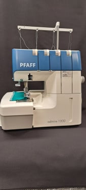EASY!!! PFAFF Admire lockmchine