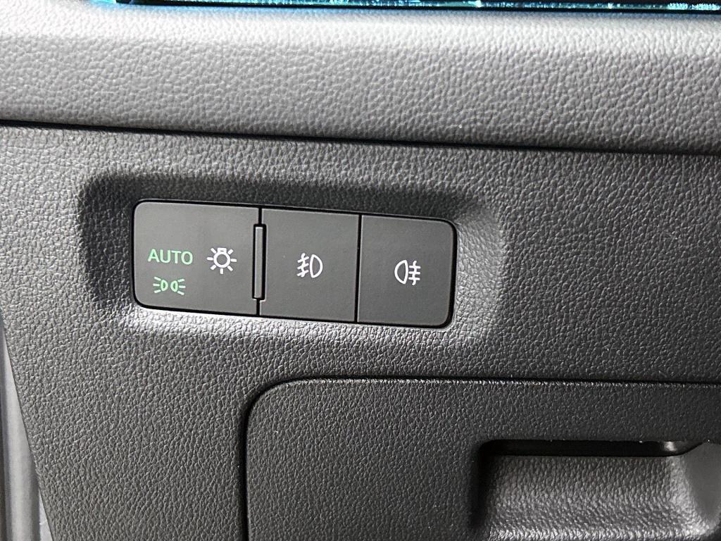 Skoda Octavia combi 1.0 tsi business edition plus | trekhaak | navigatie | 