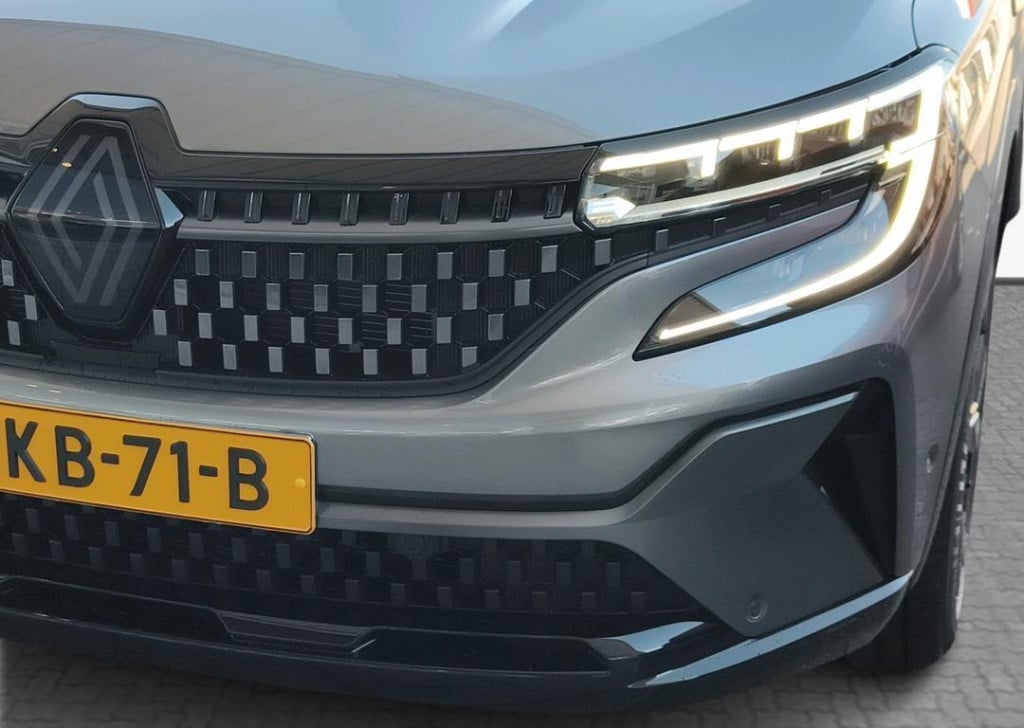 Renault Espace e-tech full hybrid 200 esprit alpine 7p.
