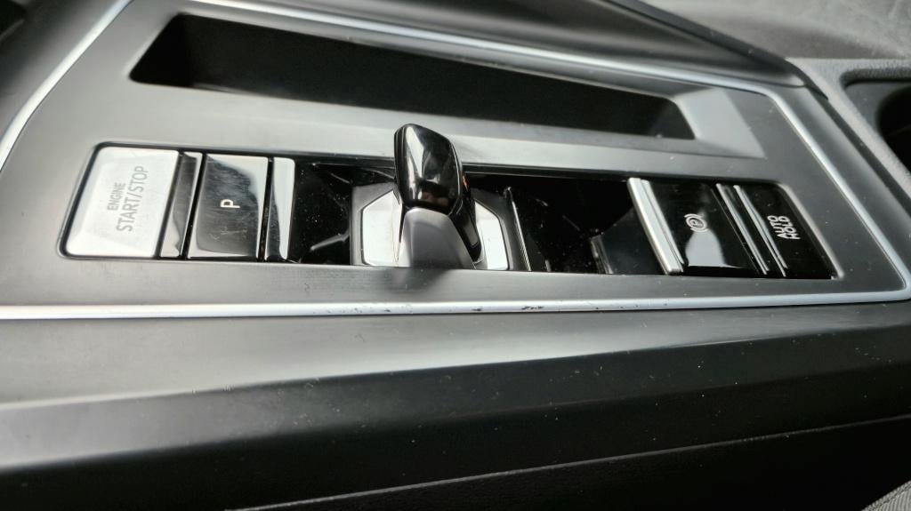 Volkswagen Golf 1.0 etsi life | hybride | keyless | led | automaat | clima 