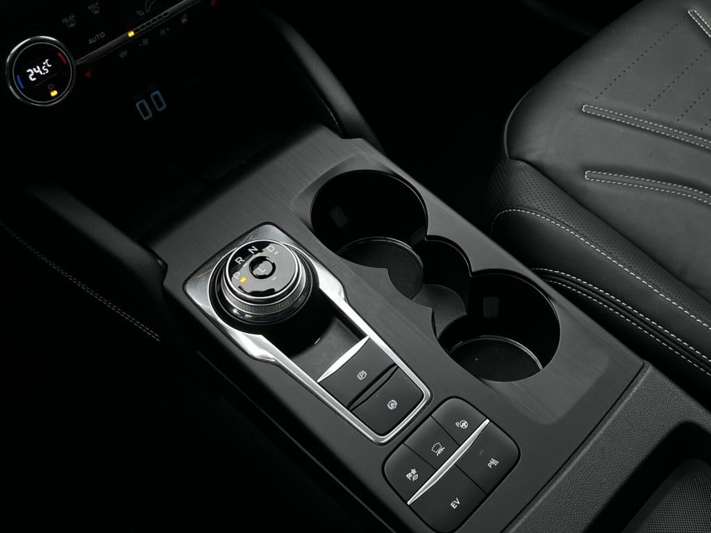 Ford Kuga 2.5 phev vignale 225 pk | electrisch wegklapbare trekhaak | 20 in