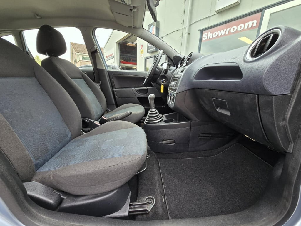 Ford Fiesta 1.6-16v futura 38.000km! 1e eigenaar!