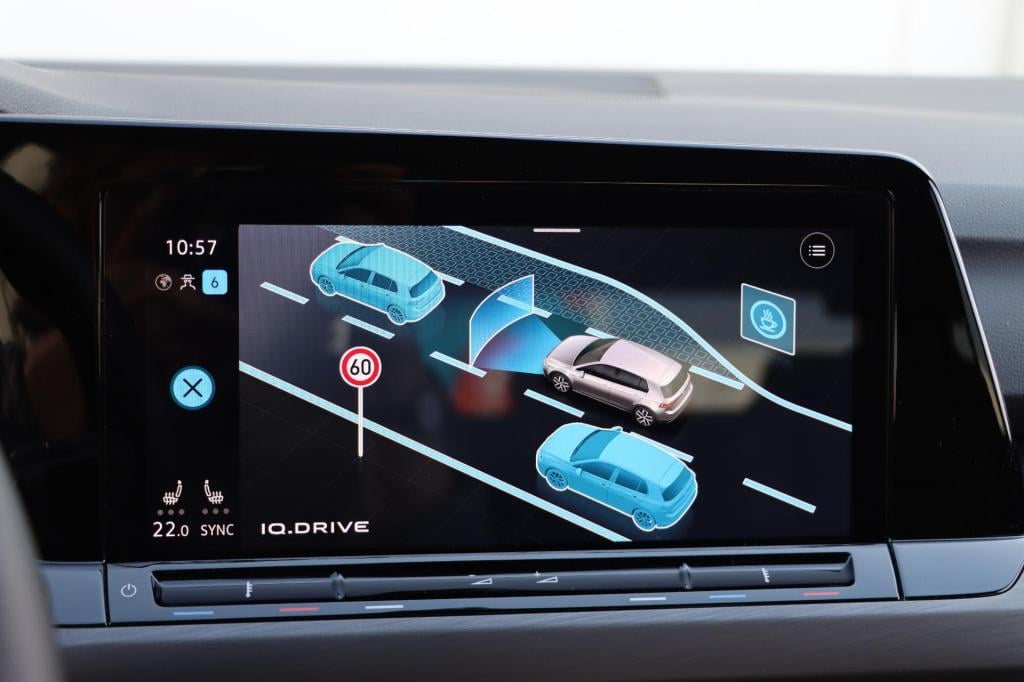 Volkswagen Golf 1.5 etsi style 150pk dsg7