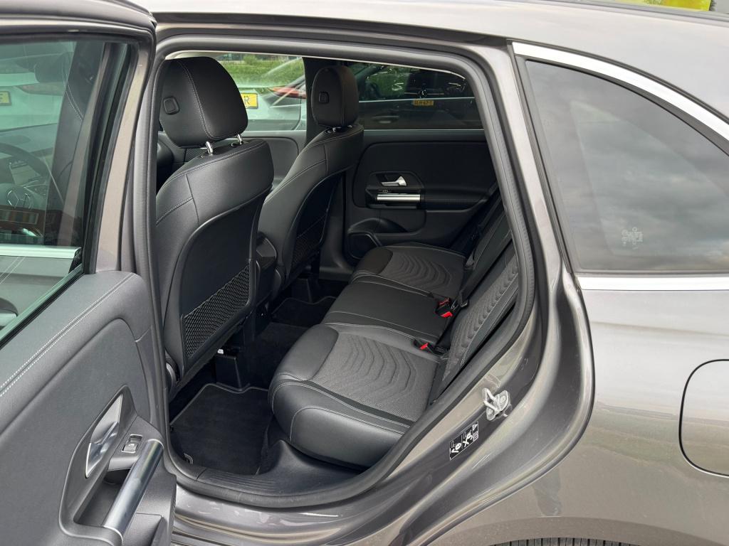 Mercedes-Benz B-Klasse 250 e business line progressive automaat , wegklapba