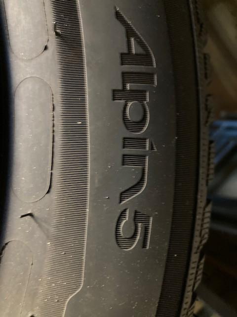 Winterbanden 205/60 R16 Michelin Alpine5 6mm+