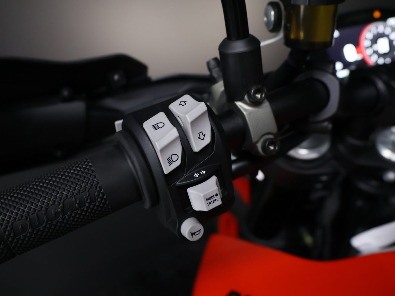 HYPERMOTARD 950 RVE | BTW Motor