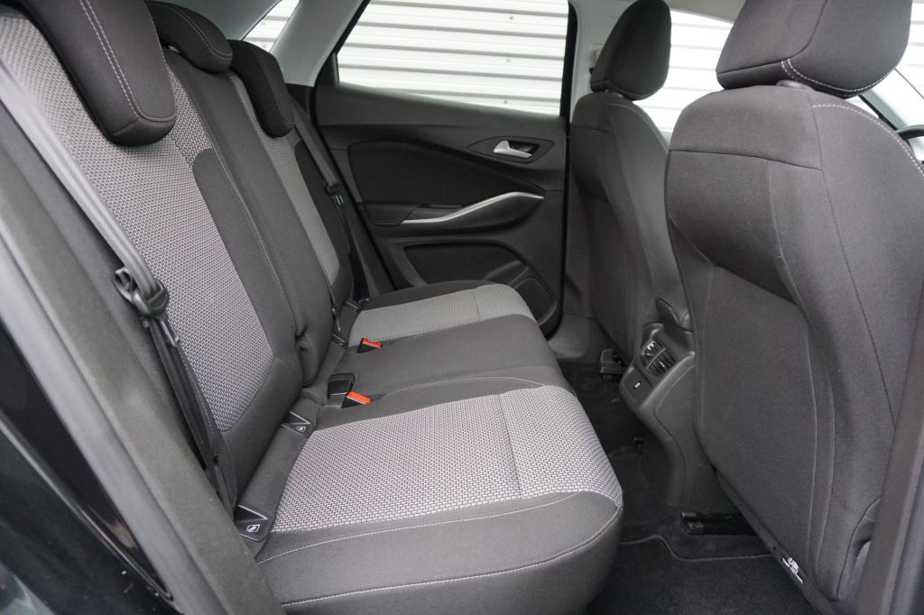 Opel Grandland X 1.2 turbo innovation climate / navi / cruise / elektr. ram