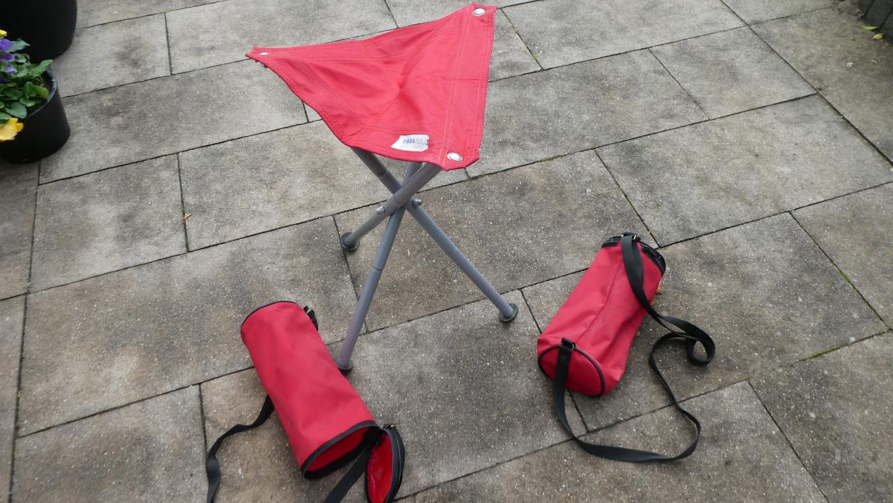 Opvouwbare driepoot krukjes