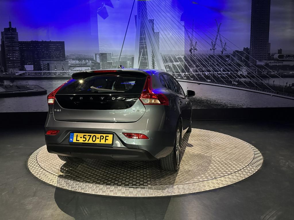Volvo V40 1.5 t2 inscription *clima*navi*camera*