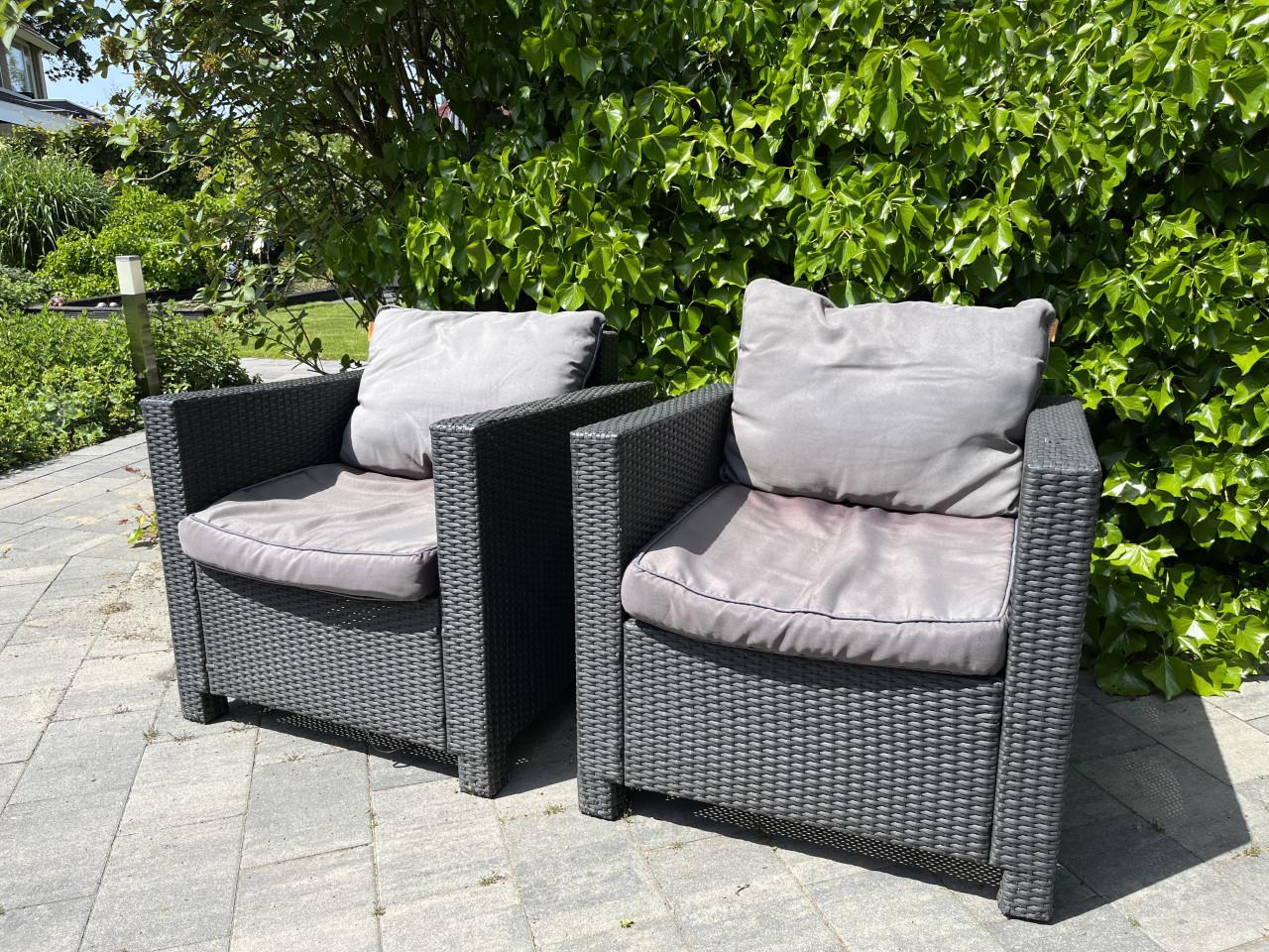 2 Tuinstoelen - Gratis