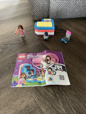 Lego Friends: Olivia's hartvormige zomerdoos 41387