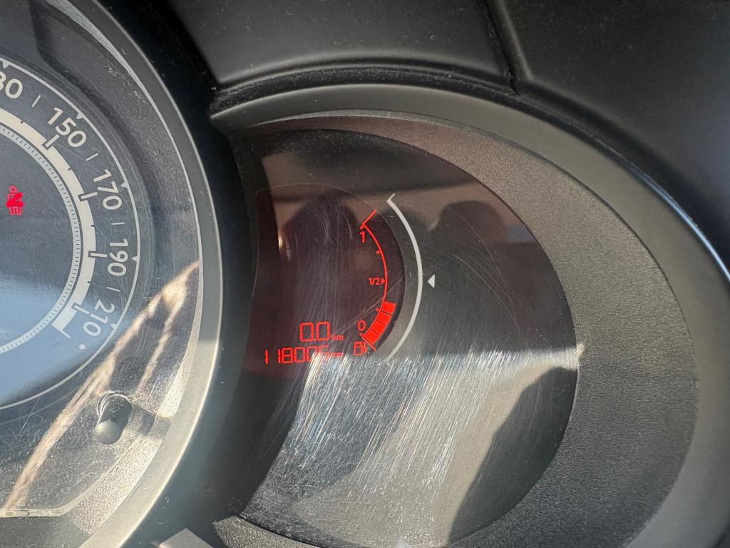 Citroen C3 1.0 vti attraction