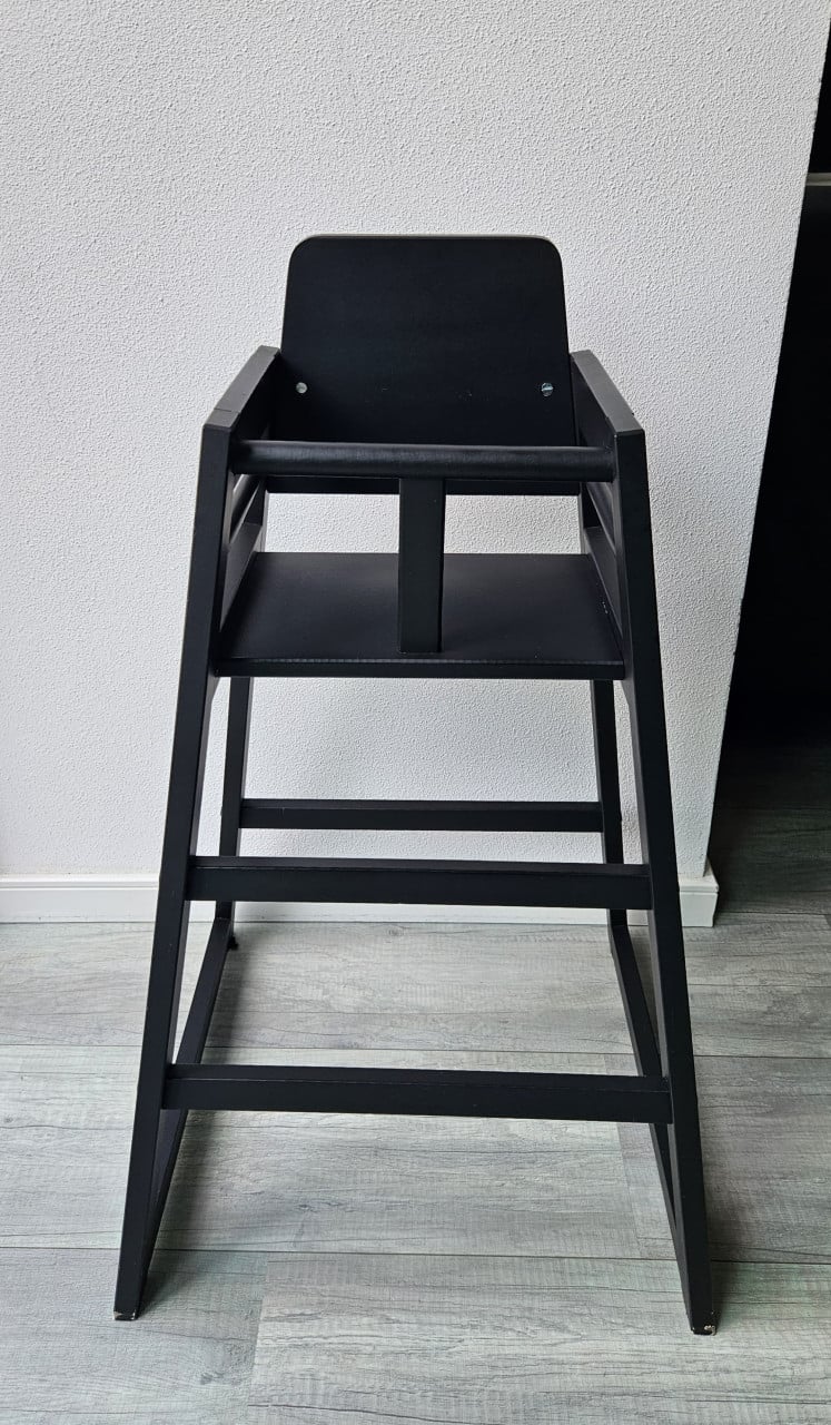Kinderstoel mat zwart