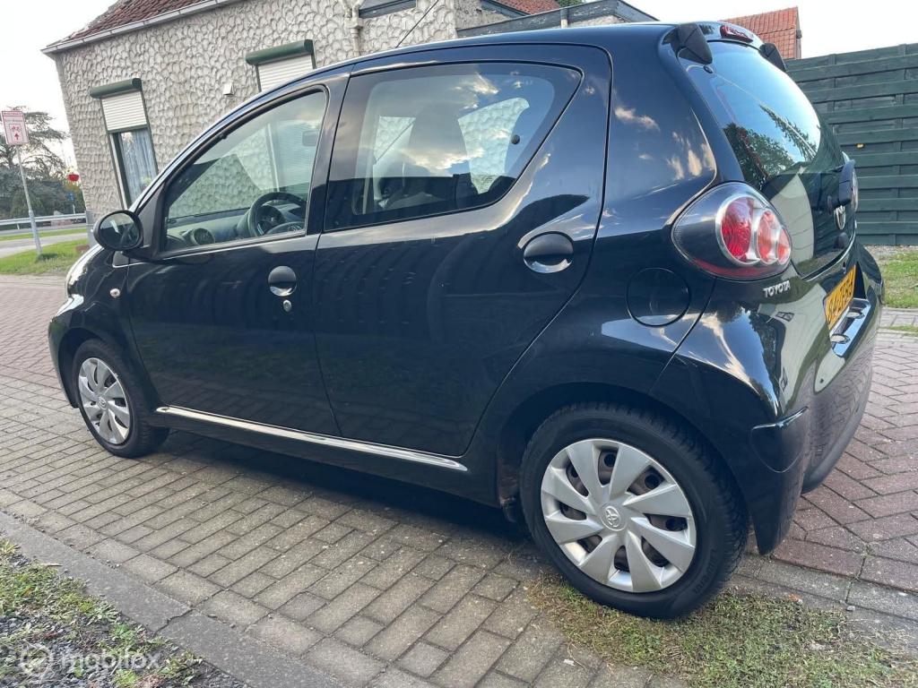 Toyota Aygo 1.0 vvt-i access