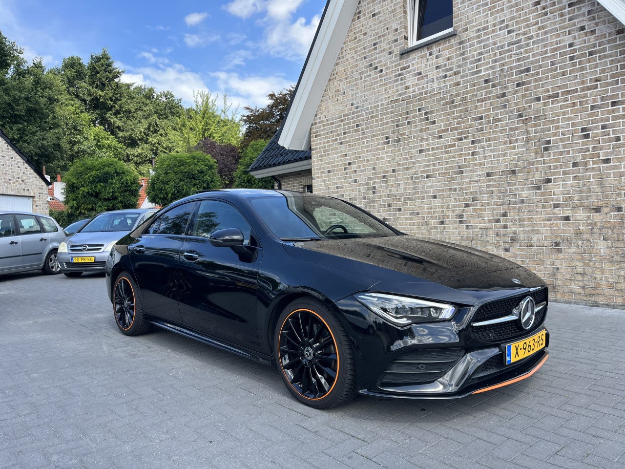 Mercedes CLA 200 Orange Art Edition 2019 Nieuw model Panodak AMG Pakket