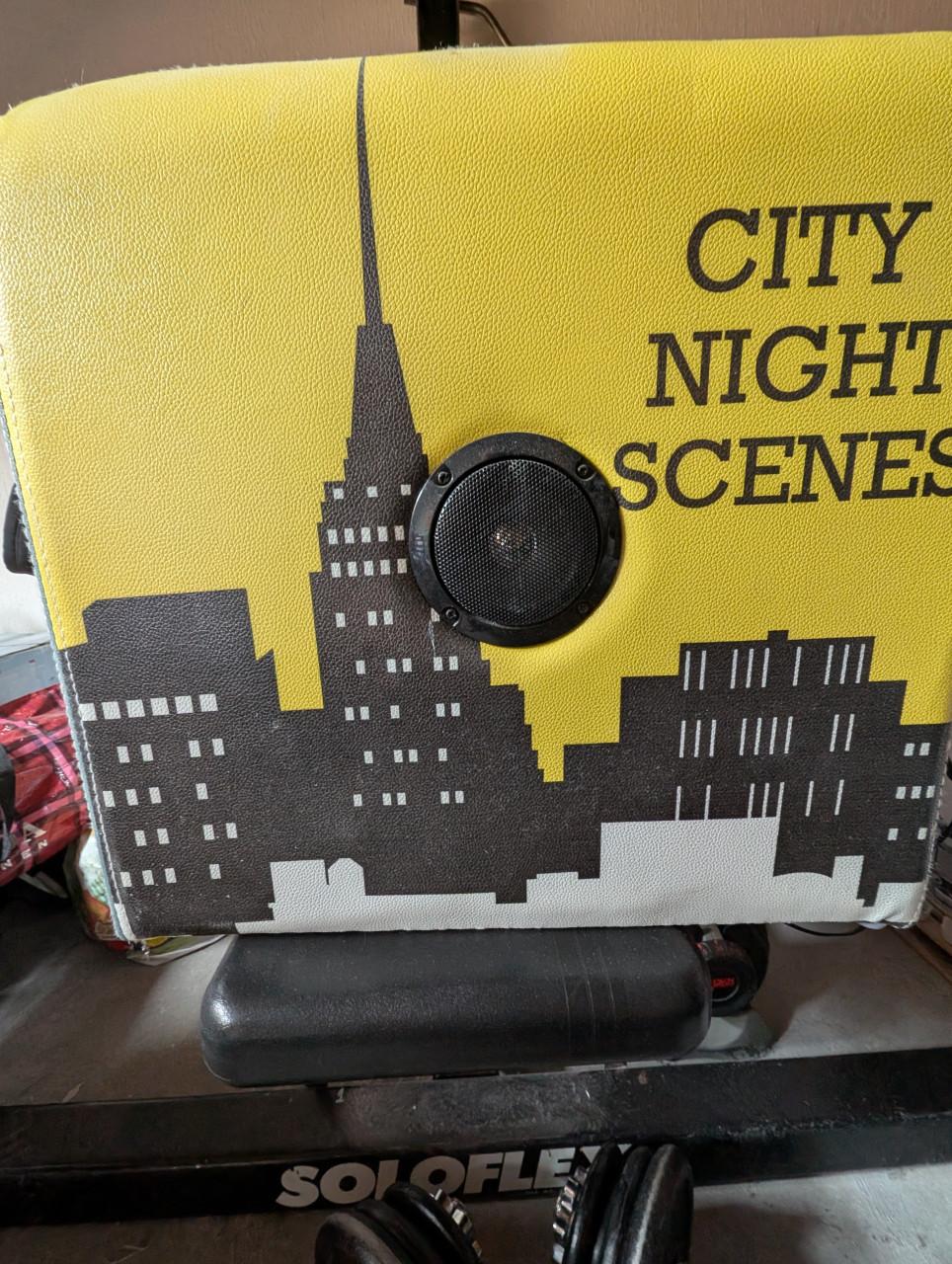 2x Poef usb Mp3 speler