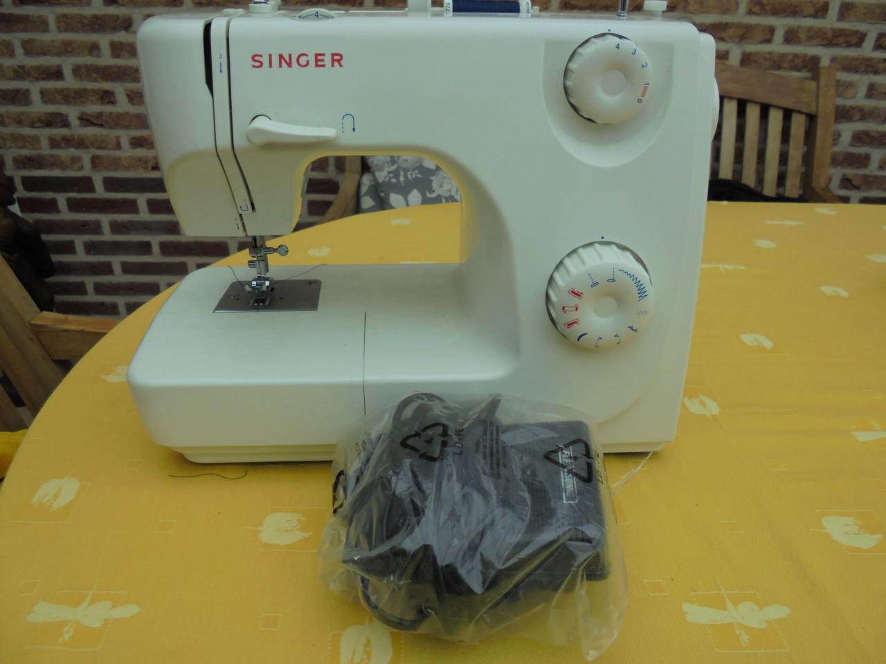 Naaimachine Singer model 8280 ZGAN