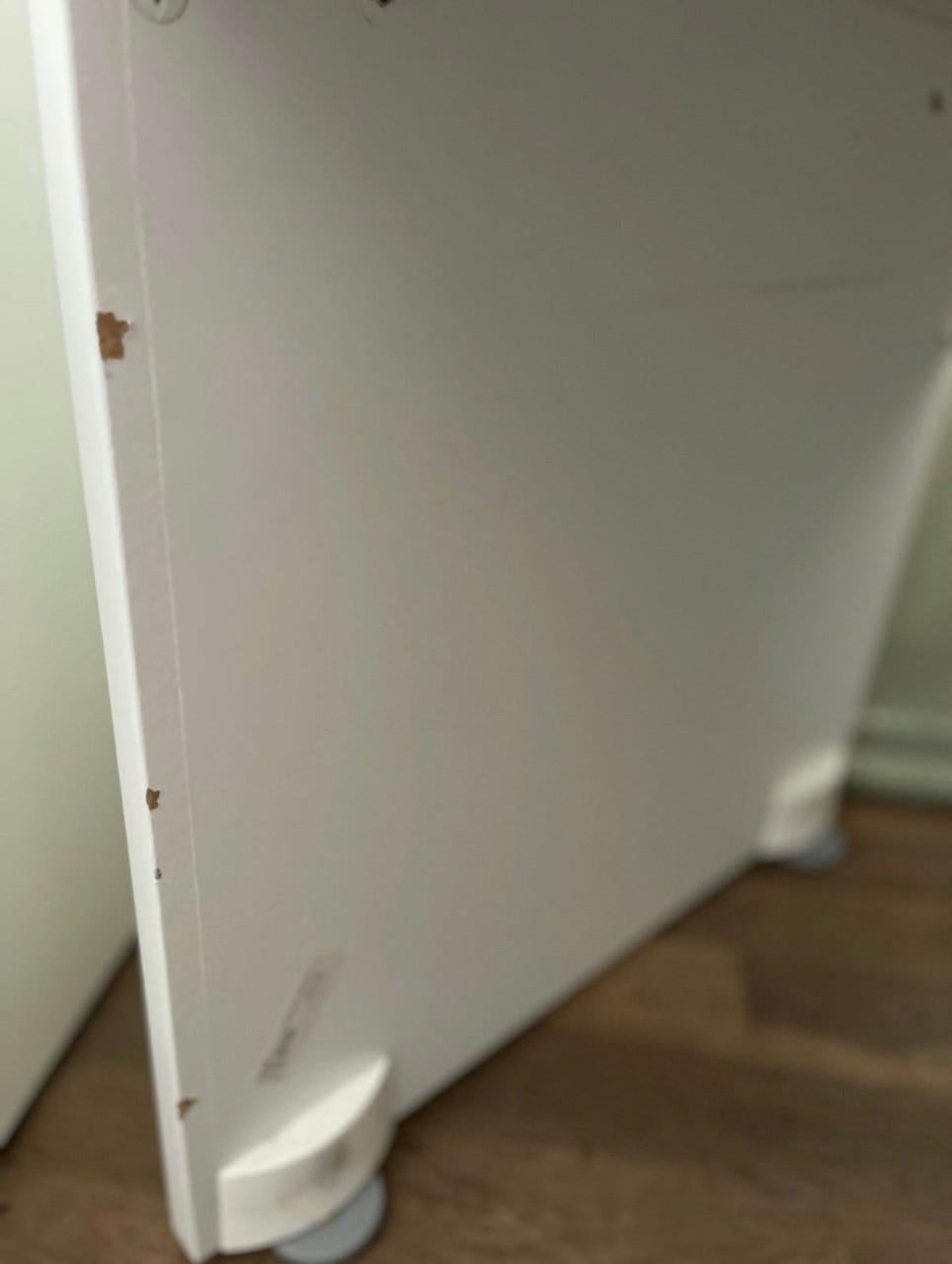 Leuk setje van tafel en stoeltjes