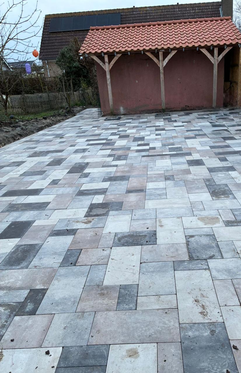 Tuintegels wildverband boerenbont wit ,grijs, antraciet 15 vierkante meter