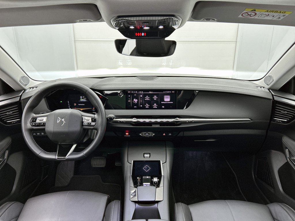 Ds Ds 4 e-tense rivoli | rijklaar | panoramadak |