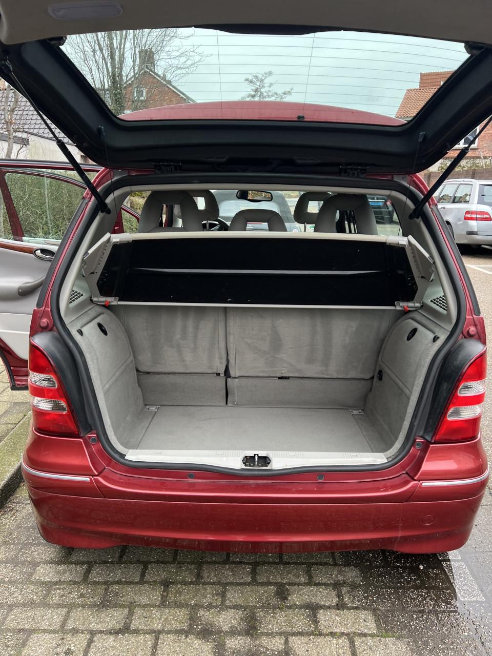 Mooie goed onderhouden Mercedes A klasse met vele opties