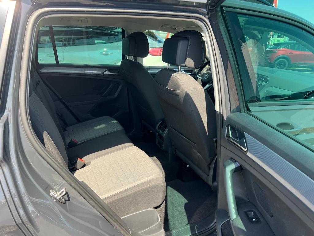 Volkswagen Tiguan 1.5 tsi 150pk dsg life elegance , trekhaak , adaptive cc 
