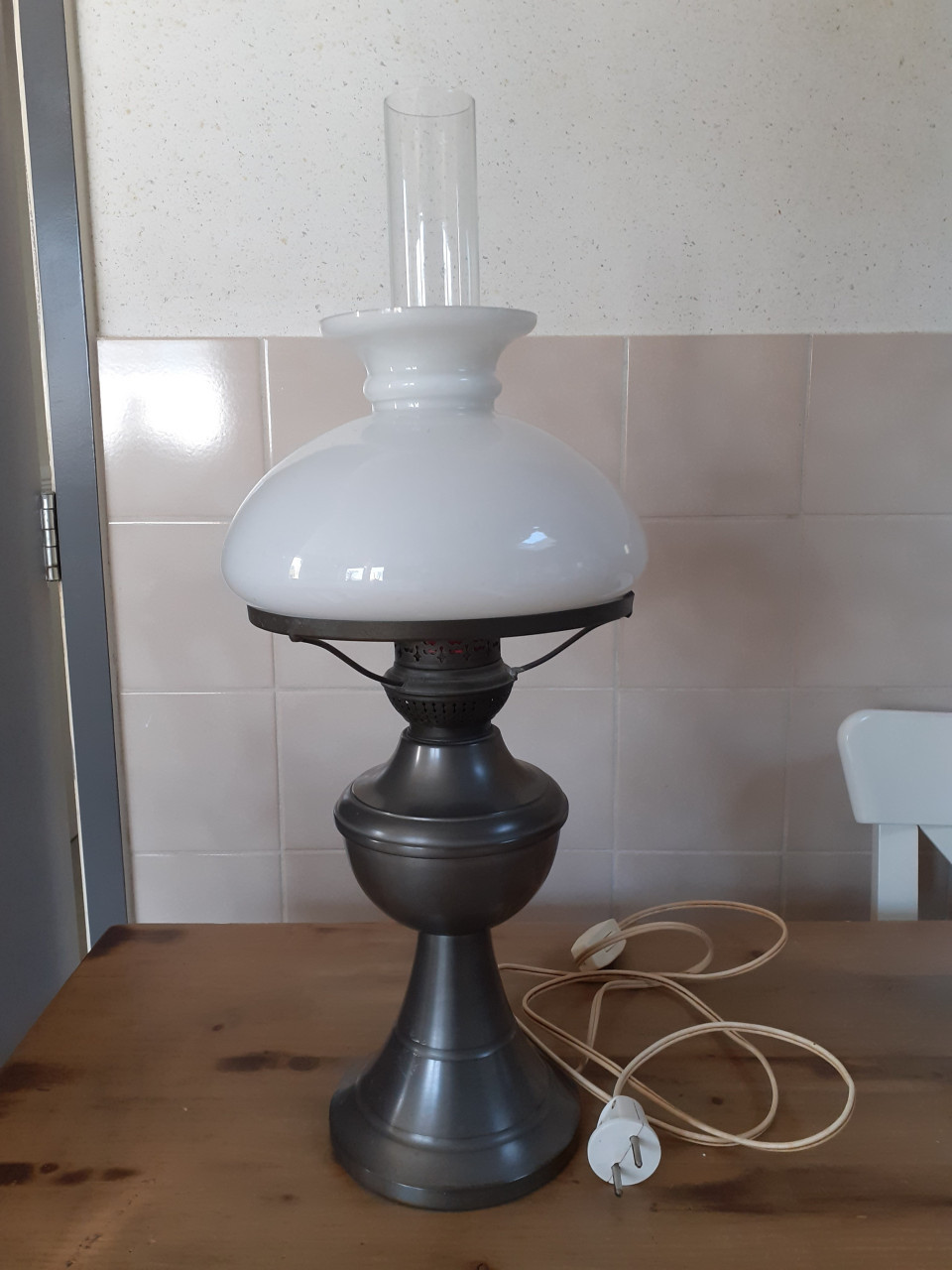 Tafellamp van tin