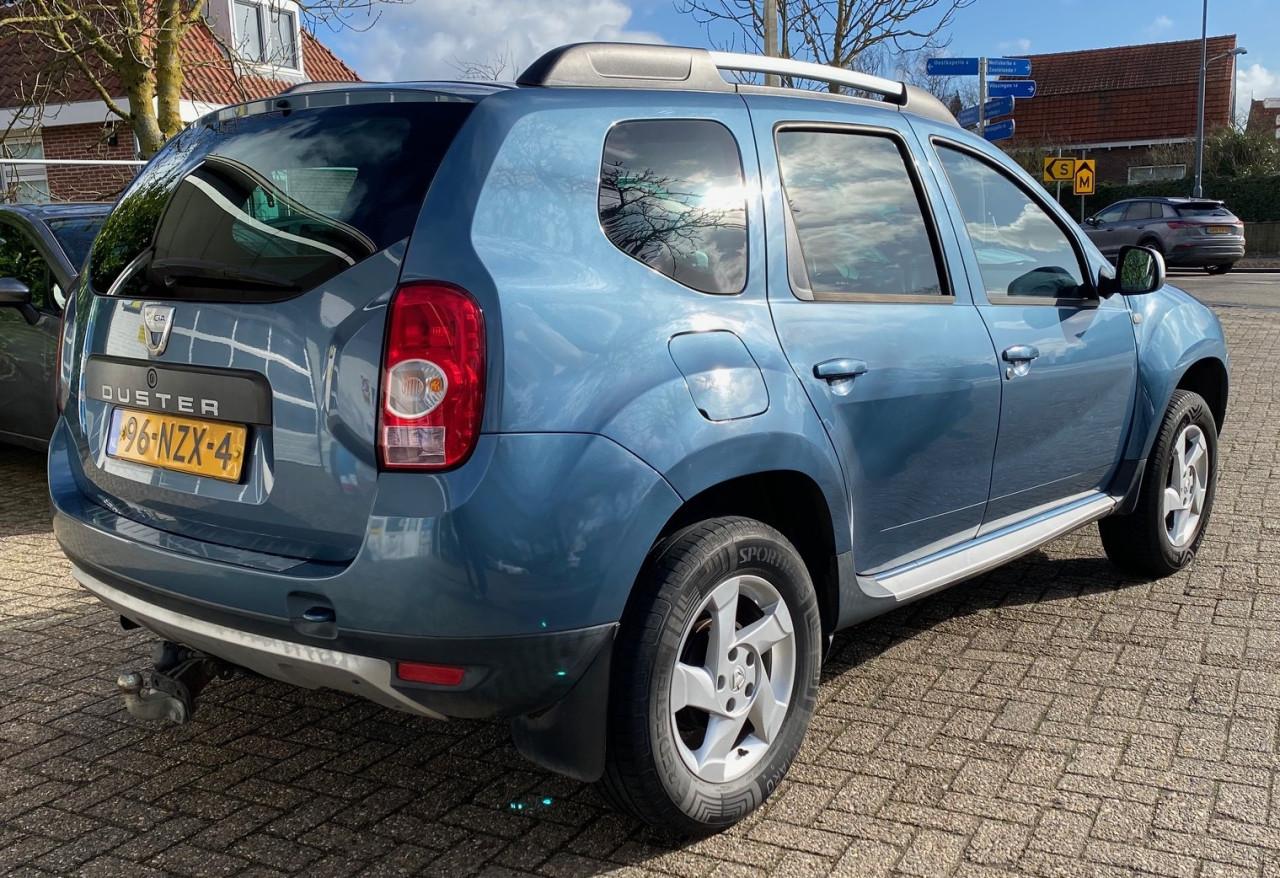 Dacia Duster 1.6 Lauréate | Vol jaar APK | Airco | Trekhaak |3 mnd garantie
