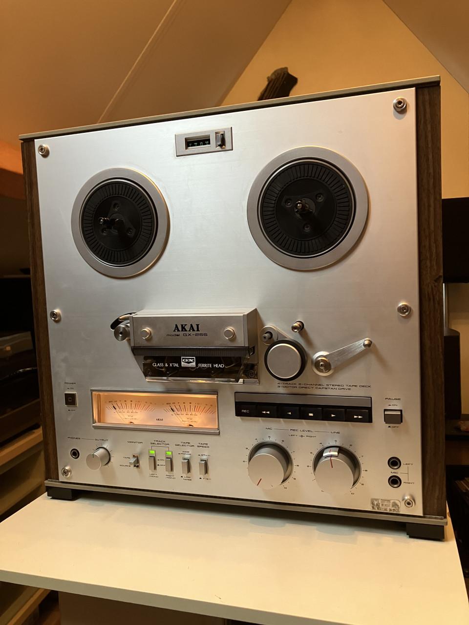 Akai GX-255 Direct Drive 3 motoren auto-reverse bandrecorder met garantie