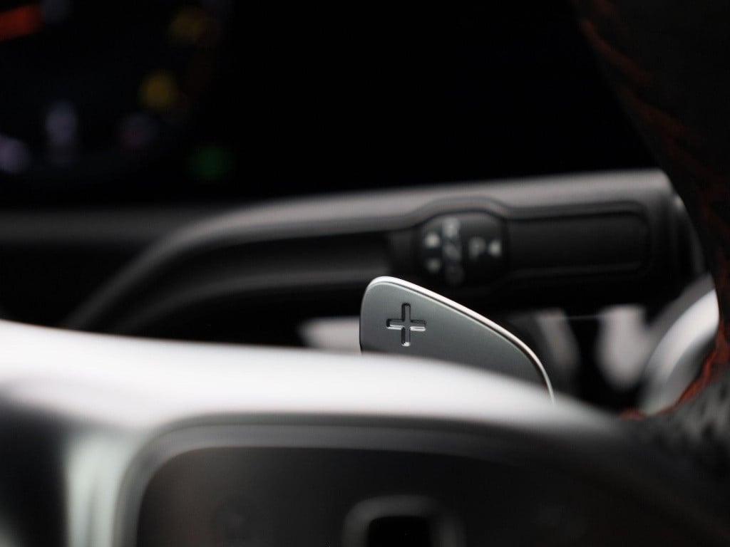 Mercedes-Benz A-Klasse 200 business solution amg | automaat | navigatie | a