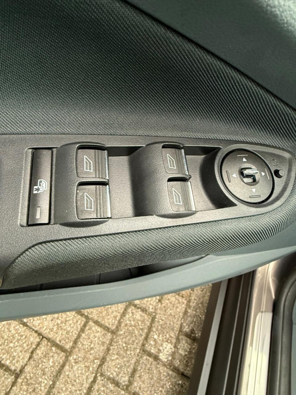 Ford C-max 1.0 edition plus