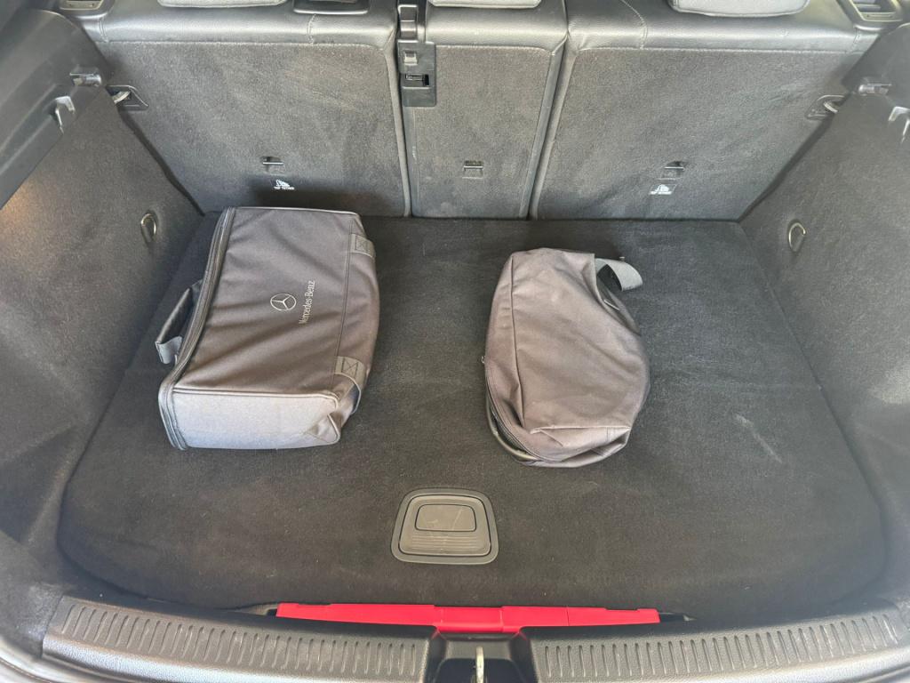 Mercedes-Benz A-Klasse 250 e business solution luxury limited