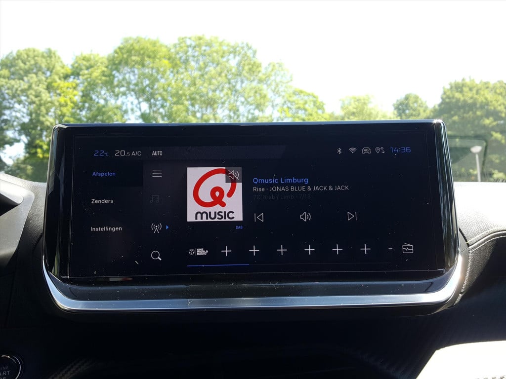 Peugeot 2008 1.2 pt-130pk gt (vol) automaat/eat8 navigatie | cruise & clima
