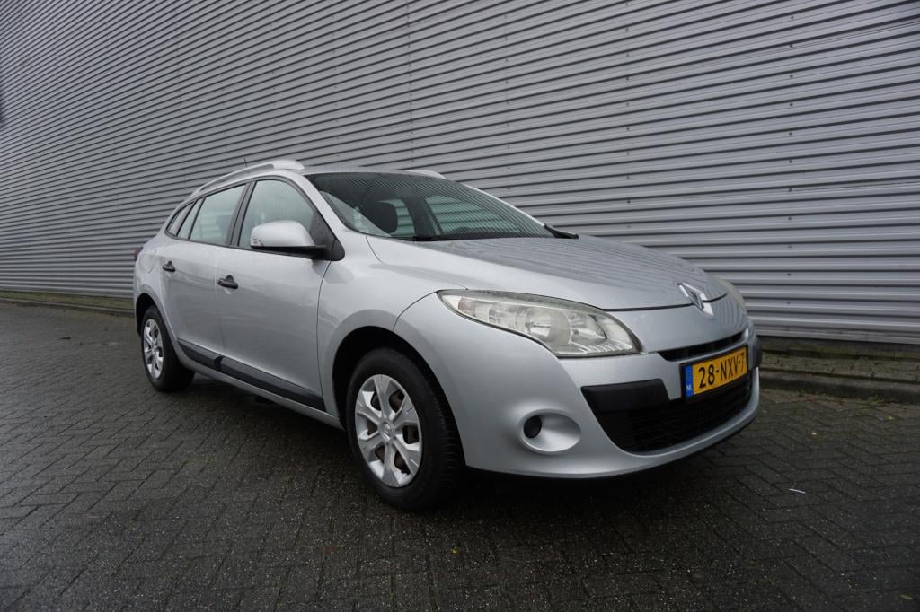 Renault Megane 1.6 authentique airco / trekhaak