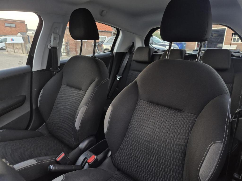 Peugeot 208 1.2 vti active