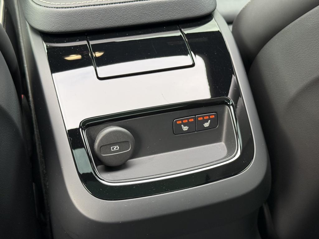 Volvo V60 t6 398pk recharge dark| panodak| adap.cruise| 360camera| trekhaa