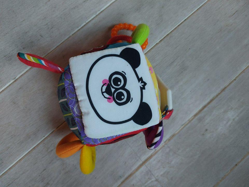 Lamaze hangspeeltje Cube