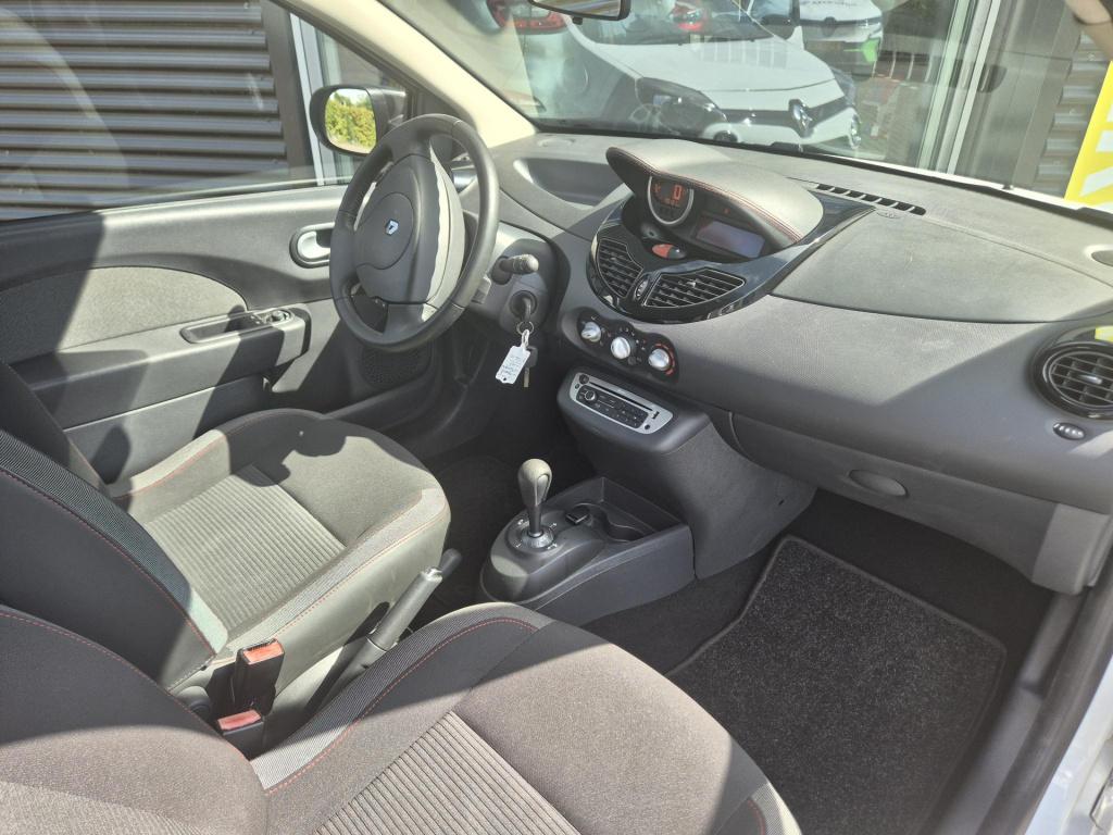 Renault Twingo 1.2 16v dynamique quikshift automaat, airco, all season + lm