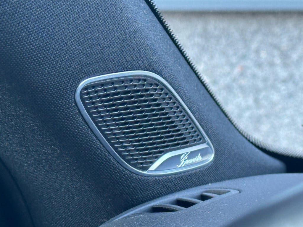 Mercedes-Benz Cla 250 e business solution amg limited l panoramadak l sfeer