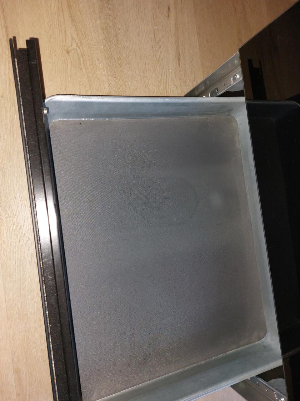 Inductie kookplaat met oven