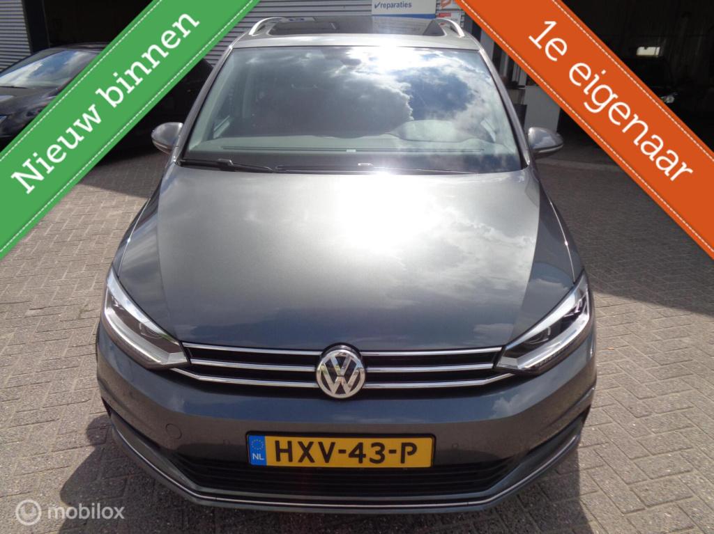 Volkswagen Touran 1.5 tsi comfortline business 7p/airco/pano/stoelverw/came