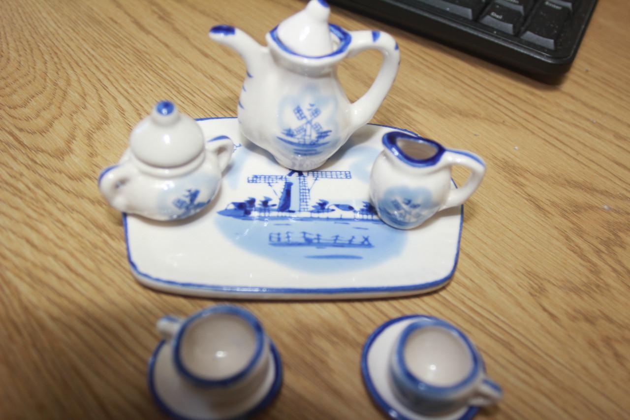 Miniatuur koffie serviesje