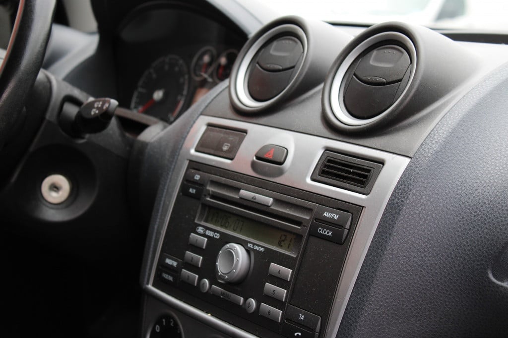 Ford Fiesta 1.3-8v futura