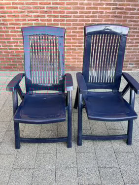 Twee Jardin verstelbare tuinstoelen