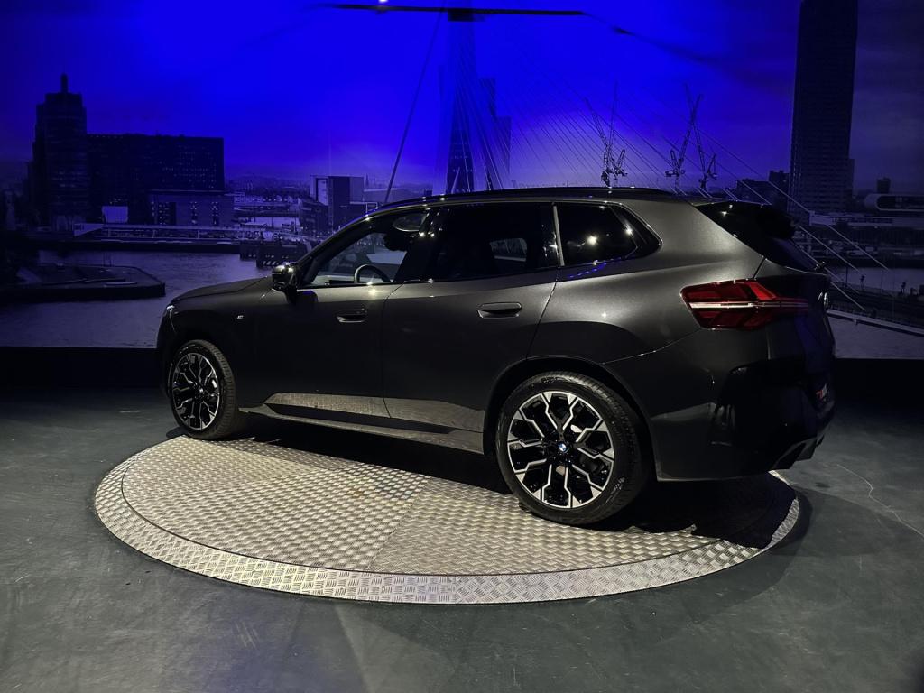 BMW X3 20 xdrive *pano*surroundview*parkass*driveass*leder*memory*